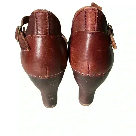 SWEEDISH HASBEENS TOFFEL T-strap High Clogs Slingbacks Leather Brown Heel Size 6 - Picture 2 of 8